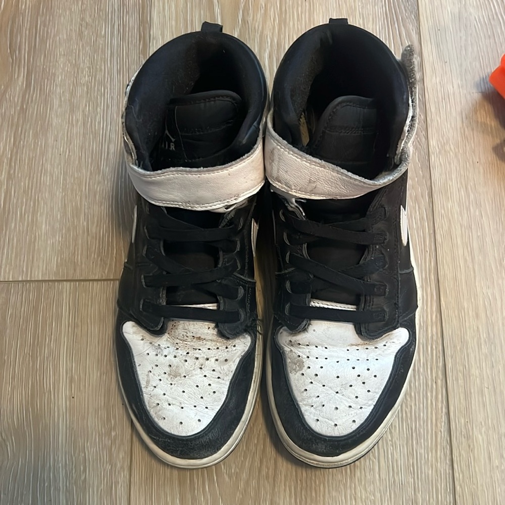 Jordan 1 fly-ease sz 10
